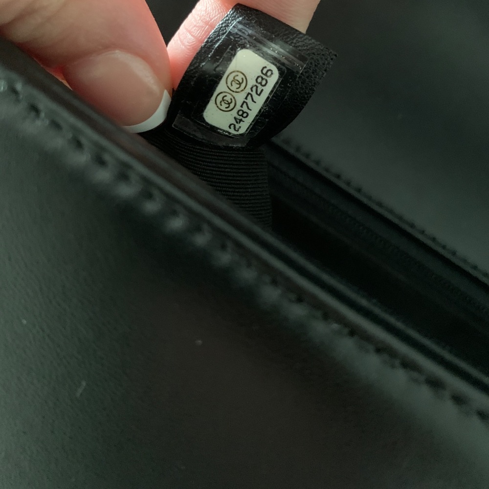 Chanel Large Boy Black Bag - Picture 12 of 15